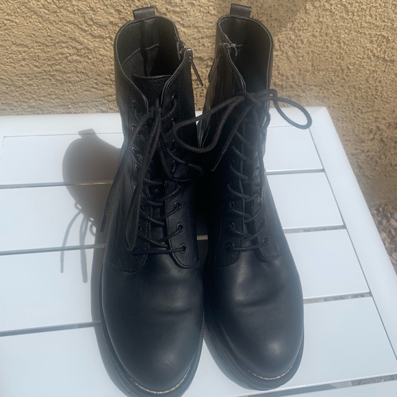 Sam Edelman black leather military combat platform shoelaces boots size 9.5 - Picture 2 of 16